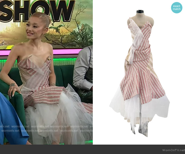 2005 Propaganda Vivienne Westwood worn by Ariana Grande on The Kelly Clarkson Show