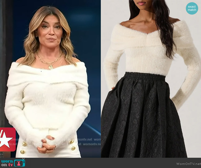 ASTR the Label Fuzzy Off the Shoulder Sweater worn by Kit Hoover on Access Hollywood