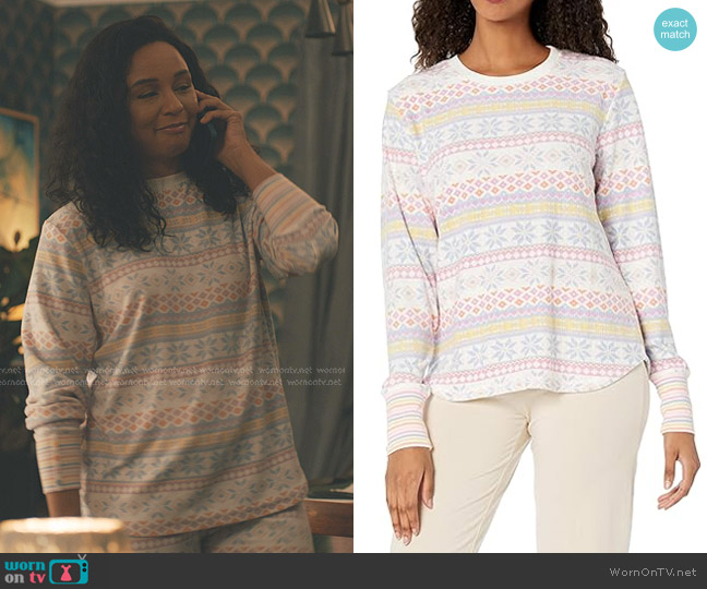 PJ Salvage Loungewear Nordic Nights Long Sleeve Top worn by Kaya Blanke (Carra Patterson) on Elsbeth