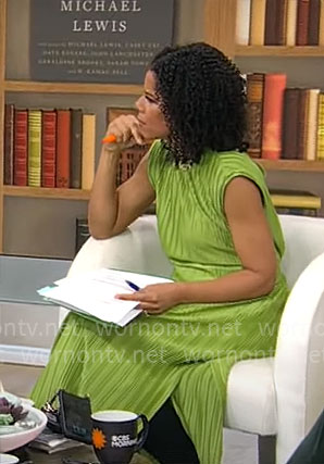 Adriana Diaz’s long green dress on CBS Mornings