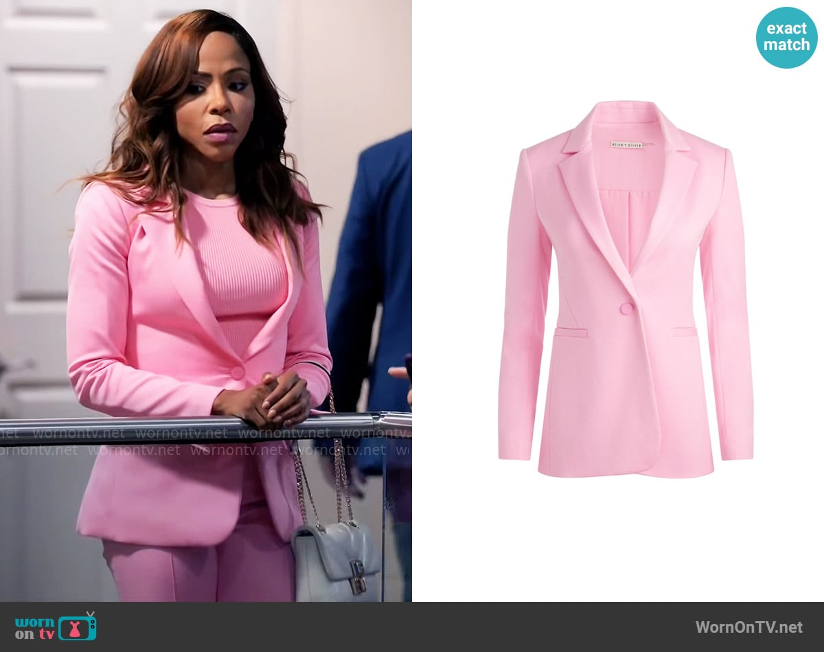 Alice + Olivia Macey Blazer worn by Andrea Barnes (Kj Smith) on Tyler Perrys Sistas