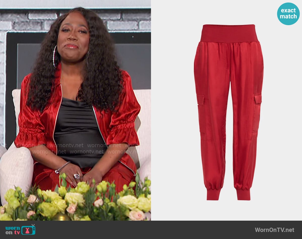 Cinq a Sept Giles Pants in Rosewood worn by Sheryl Underwood on The Talk