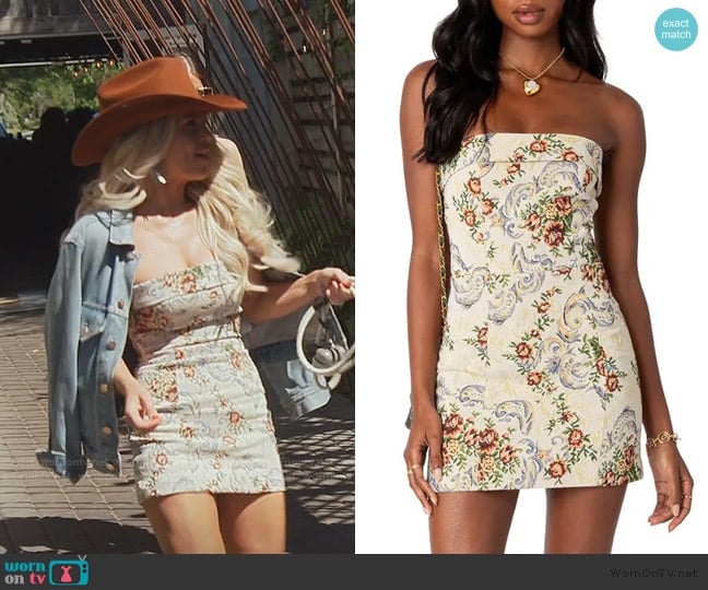 Madison's floral strapless mini dress on Southern Charm | Madison LeCroy | Clothes and Wardrobe from TV - WornOnTV Madison's floral strapless mini dress on Southern Charm | Madison LeCroy | Clothes and Wardrobe from TV - WornOnTV