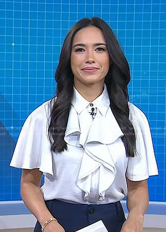 Emilie’s white ruffle front top on Today