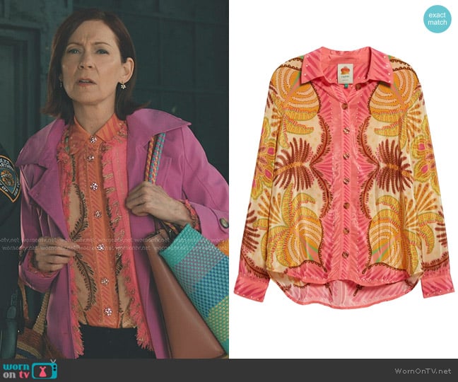 Farm Rio Palm Sand Button-Up Shirt worn by Elsbeth Tascioni (Carrie Preston) on Elsbeth