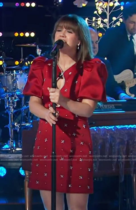 Kelly’s red embellished puff sleeve dress on The Kelly Clarkson Show