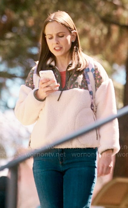 Kimberly’s floral fleece pullover on The Sex Lives of College Girls