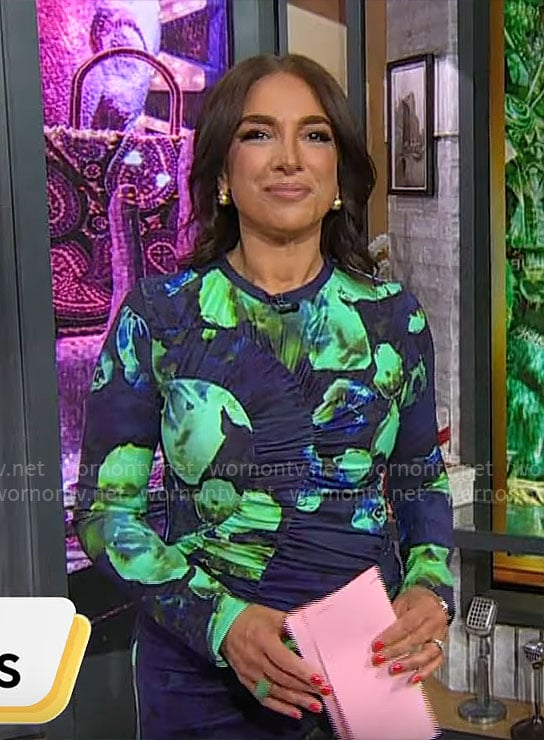 Michelle Miller’s green abstract print ruched dress on CBS Mornings