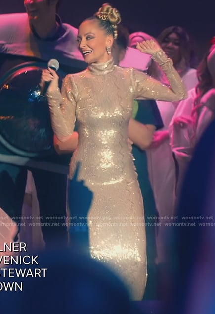 Nicole’s gold sequin gown on Paris and Nicole The Encore