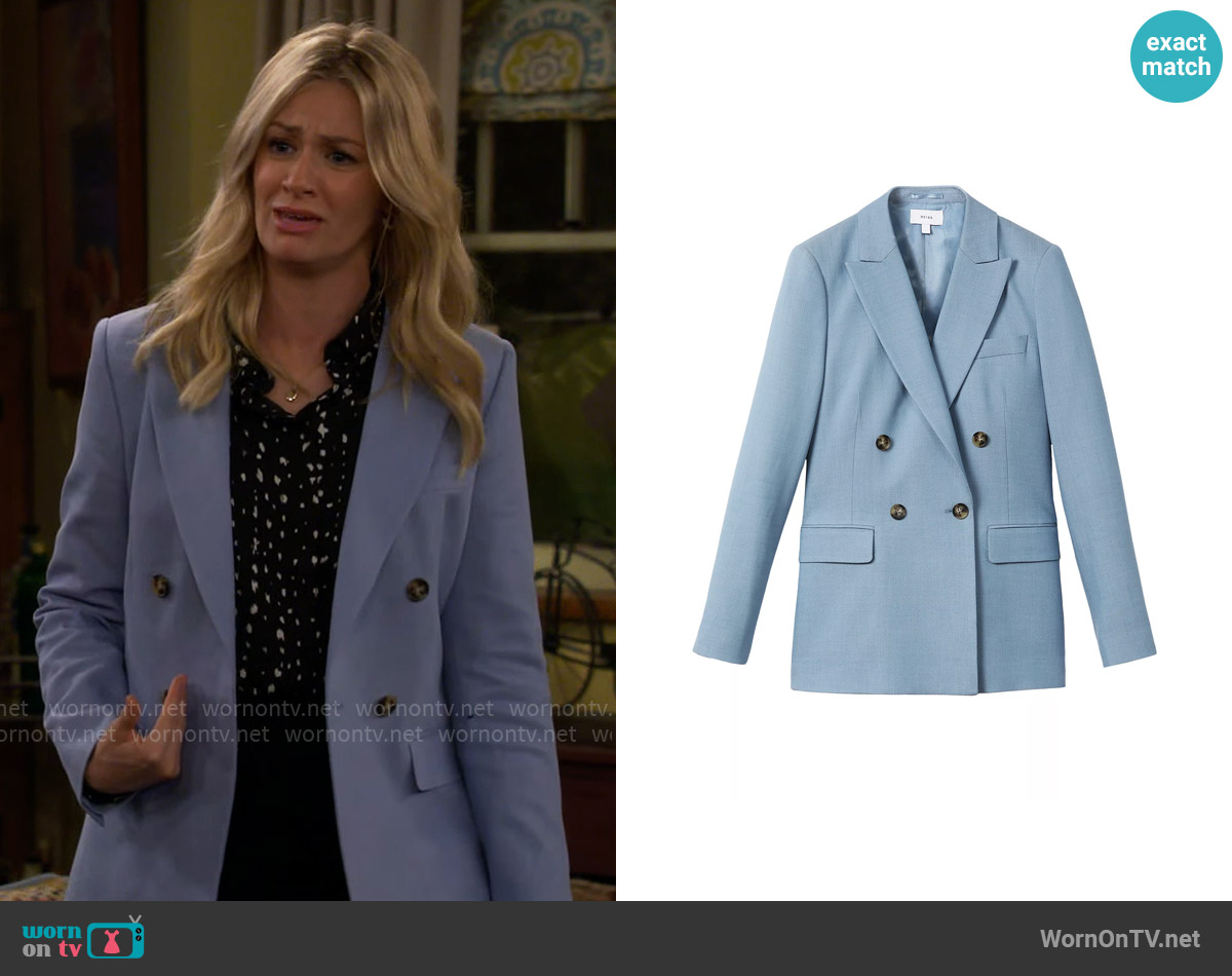 Reiss June Double Breasted Blazer worn by Gemma (Beth Behrs) on The Neighborhood