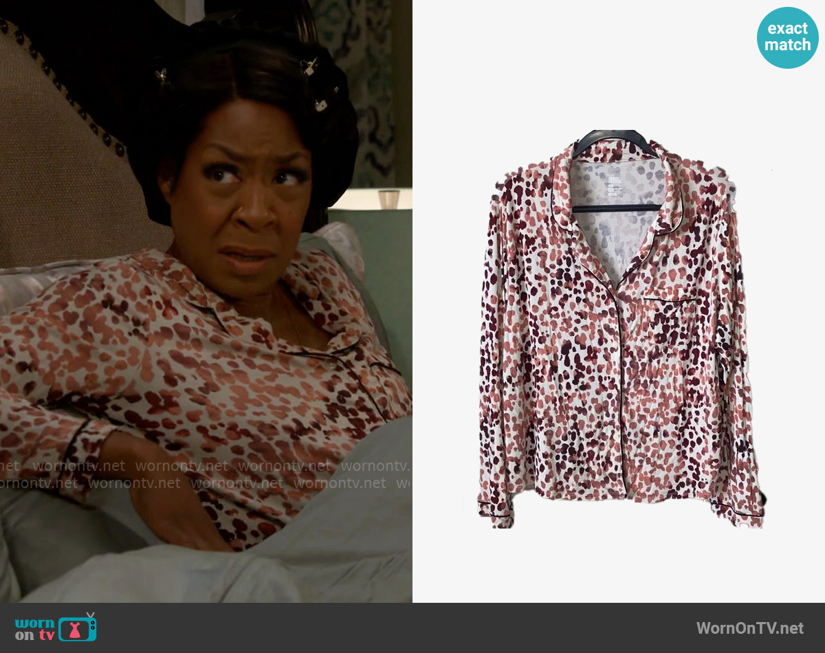 Stars Above Printed Sleep Shirt worn by Tina Butler (Tichina Arnold) on The Neighborhood
