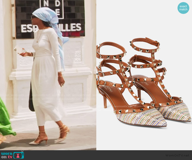 Valentino Garavani Rockstud striped pumps worn by Ubah Hassan on The Real Housewives of New York City