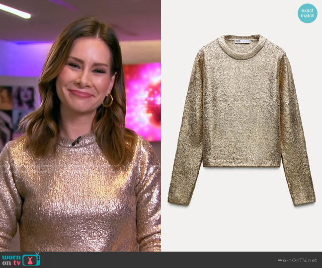 Zara Foil Knit Sweater worn by Rebecca Jarvis on Good Morning America