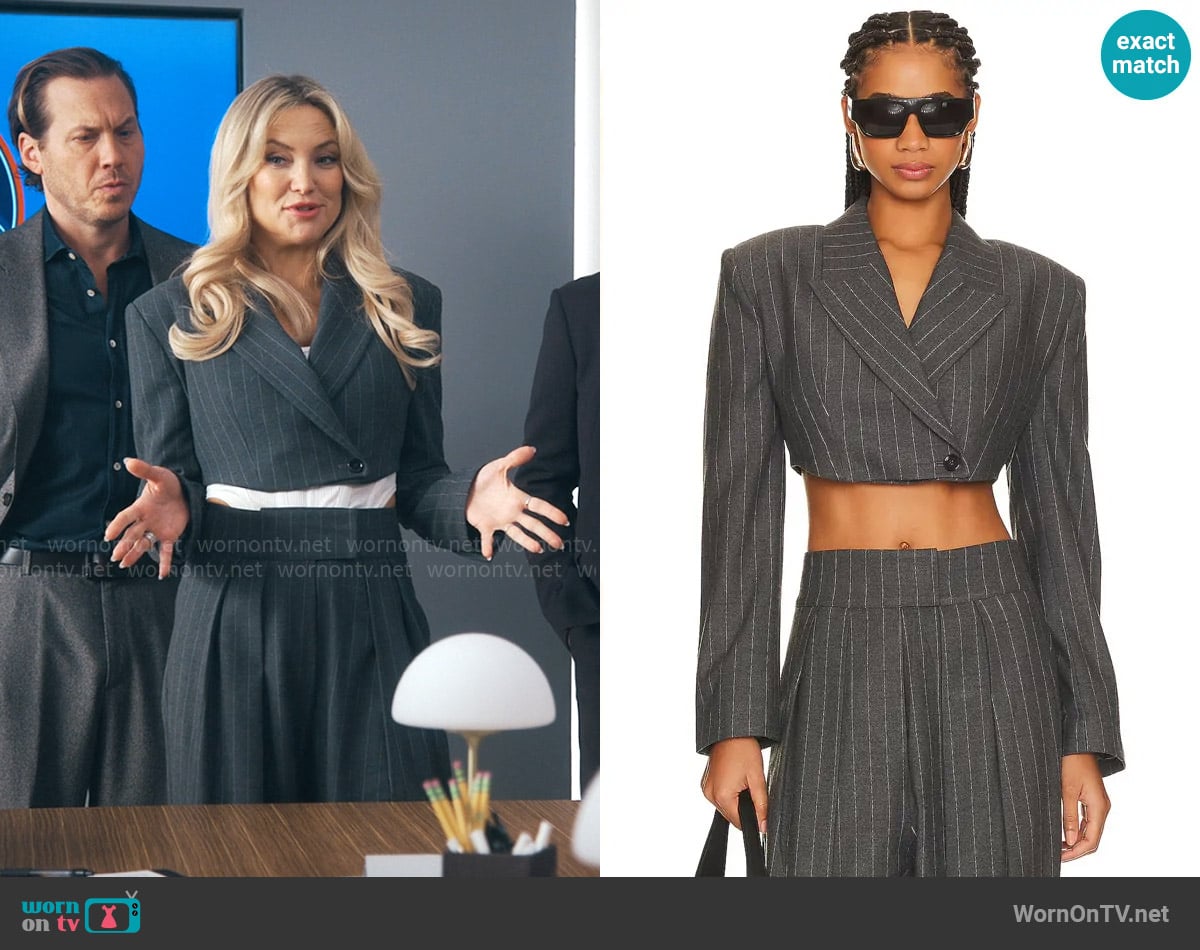 Ronny Kobo Orlo Blazer in Charcoal worn by Isla Gordon (Kate Hudson) on Running Point