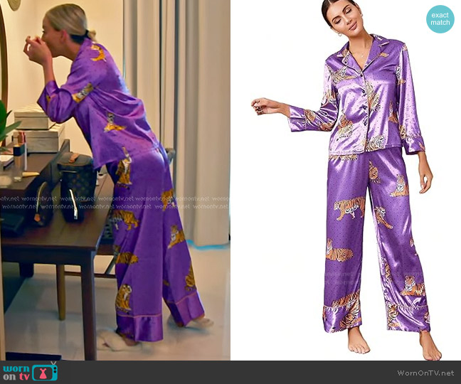 WDIRARA Shirt and Pants Pajama Set in Purple Animal worn by Whitney Rose on The Real Housewives of Salt Lake City
