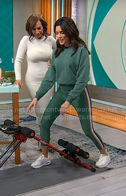 Adriane Kiss’s green side stripe leggings and sweatshirt on CBS Mornings