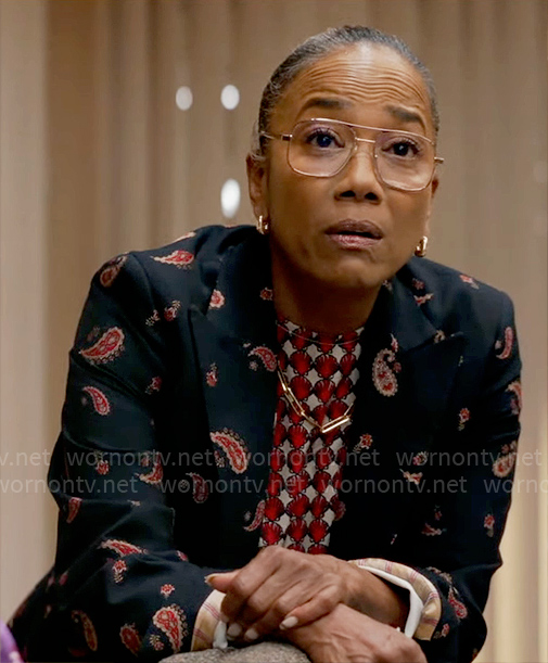 Amanda’s paisley print blazer on Will Trent