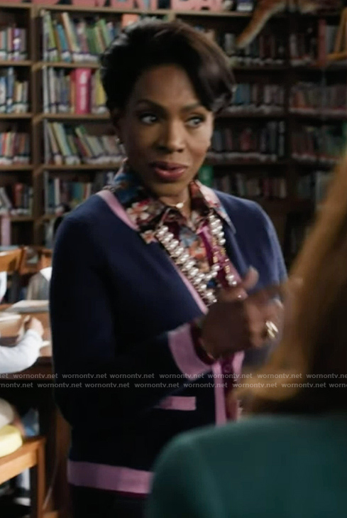 Barbara’s blue contrast cardigan on Abbott Elementary