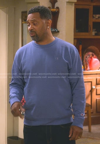 Bennie’s blue sweatshirt on The Upshaws