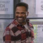 Bennie’s red check print shirt on The Upshaws