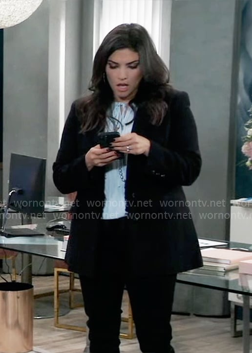 Brook Lynn’s light blue blouse and black tweed blazer on General Hospital
