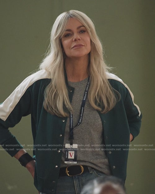 Dee’s green sleeve stripe jacket on Abbott Elementary