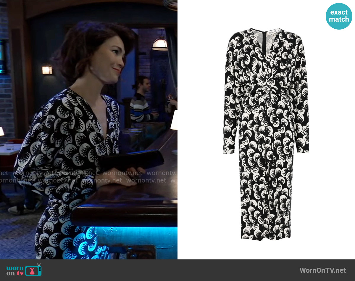 Diane von Furstenberg Zidane Dress worn by Elizabeth Webber (Rebecca Herbst) on General Hospital