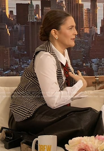 Drew’s gray plaid vest on The Drew Barrymore Show