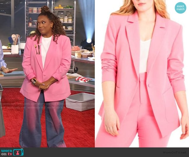 Eloquii The 365 Suit Patch Pocket Blazer worn by Sunny Anderson on The Drew Barrymore Show