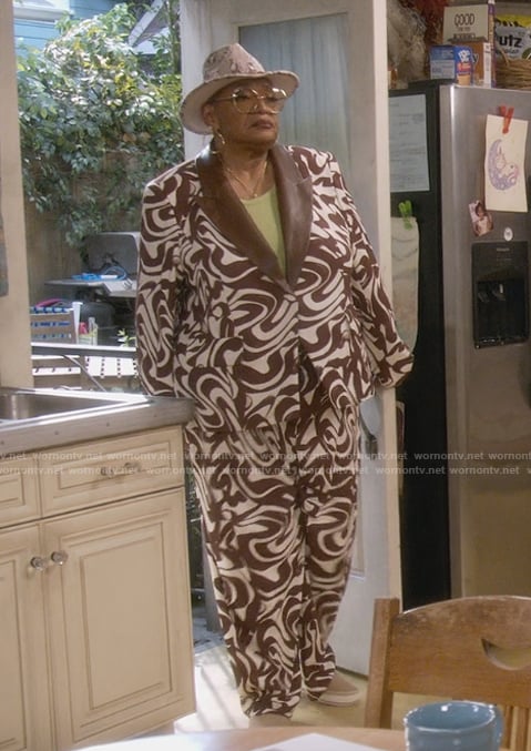 Glodine’s brown printed suit on The Upshaws