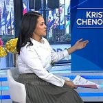 Laura’s army green pleated skirt on Today