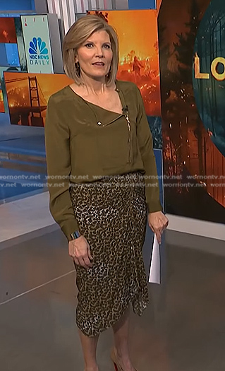 Kate’s khaki zip front blouse and leopard skirt on NBC News Daily