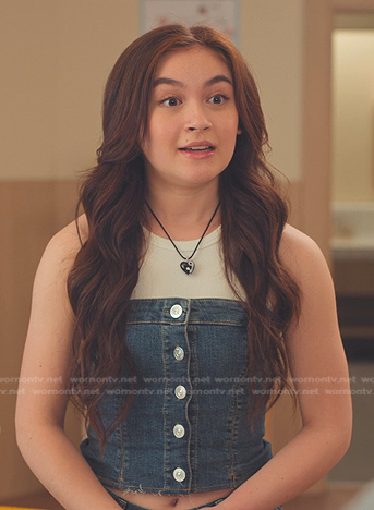 Kitty’s denim tube top on XO Kitty