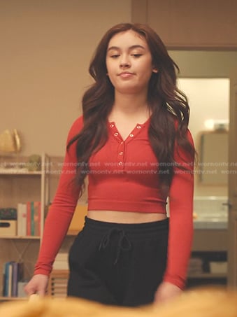Kitty’s red cropped henley top on XO Kitty