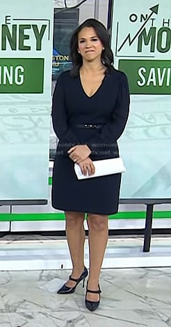 Laura’s navy heel pumps on Today