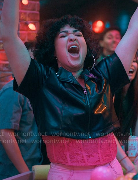 Lila’s pink lace corset top and cropped leather jacket on The Sex Lives of College Girls