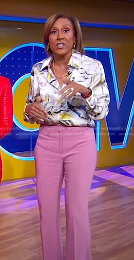 Robin’s pink flare pants on Good Morning America