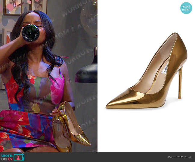 Steve Madden Pumps in Metallic Bronze worn by Chanel Dupree (Raven Bowens) on Days of our Lives