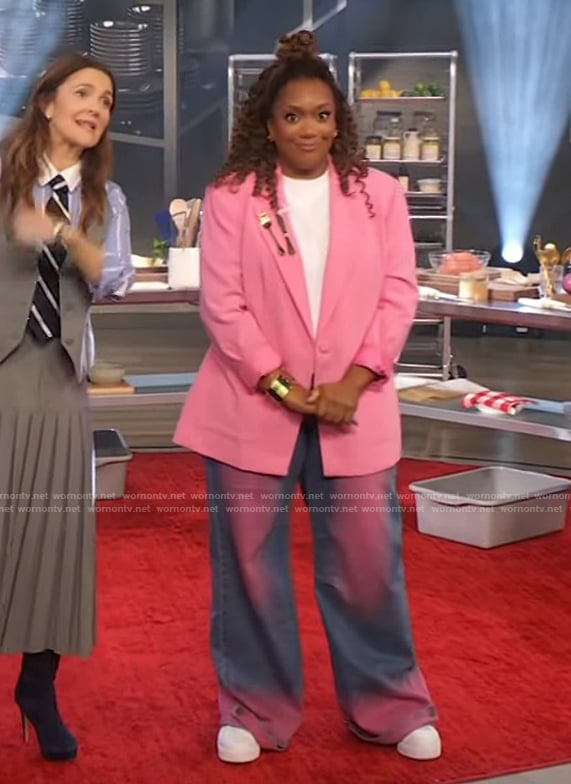 Sunny Anderson’s tie dye denim jeans and blazer on The Drew Barrymore Show