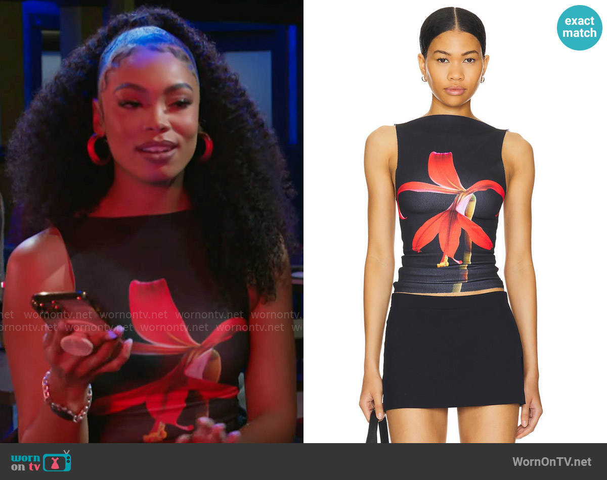 1XBLUE Sprekelia Shapewear Vest worn by Chelsea Hamilton (RhonniRose Mantilla) on Beyond the Gates
