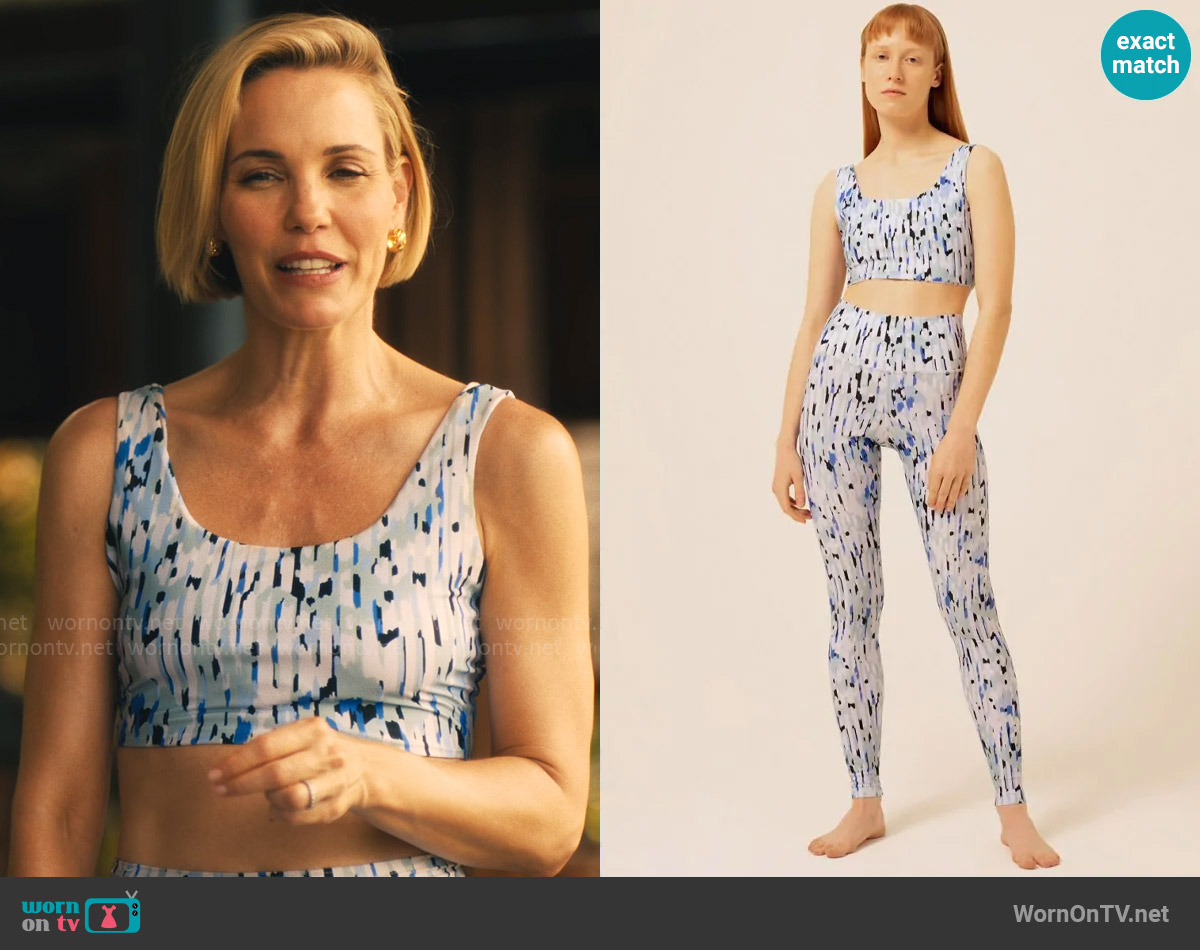 Aditi Julie Bra in Horizon Blue worn by Kate (Leslie Bibb) on The White Lotus