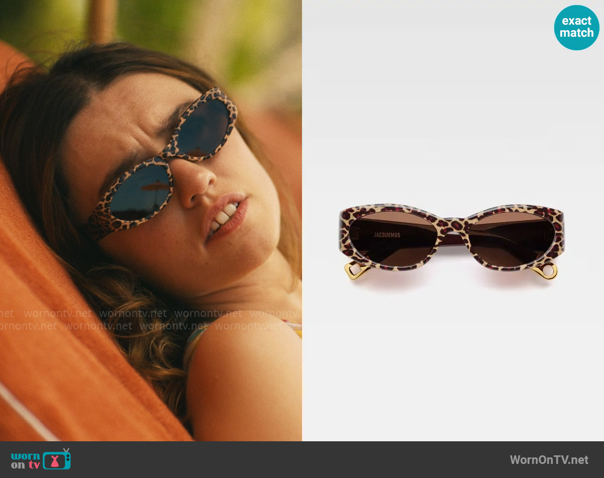 Jacquemus Les Lunettes Ovalo Sunglasses worn by Chelsea (Aimee Lou Wood) on The White Lotus