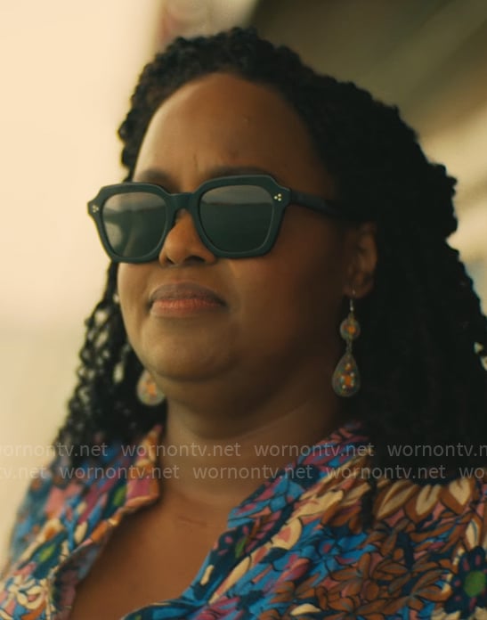 Belinda’s black sunglasses on The White Lotus