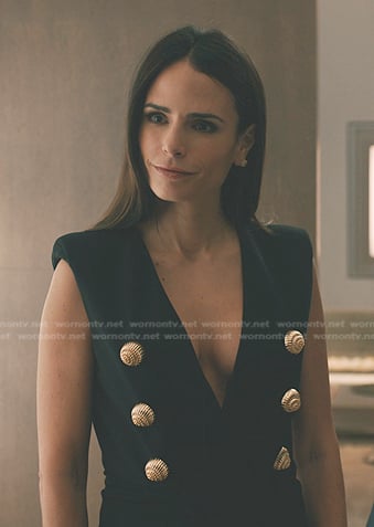 Chloe’s Black dress with gold shell buttons on Elsbeth