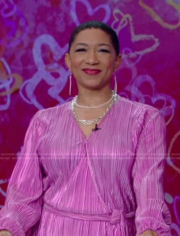 Deja Vu’s pink pleated wrap dress on Live with Kelly and Mark