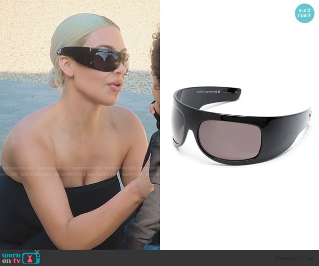 Gucci Mask-frame Sunglasses worn by Kim Kardashian (Kim Kardashian) on The Kardashians