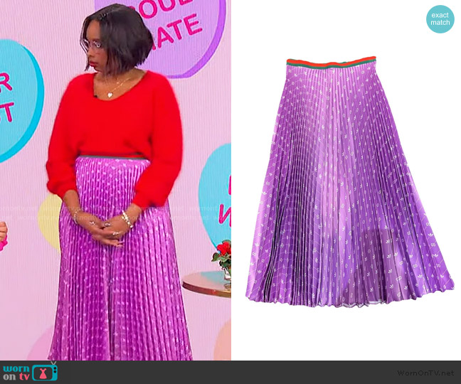 gucci-x-adiddas-skirt-jennifer