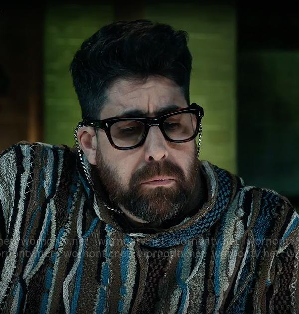 Harry’s textured knit hoodie on The Equalizer