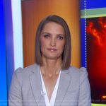 Kayna Whitworth’s grey blazer on Good Morning America