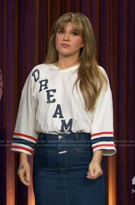 Kelly’s white dreamer shirt and denim skirt on The Kelly Clarkson Show